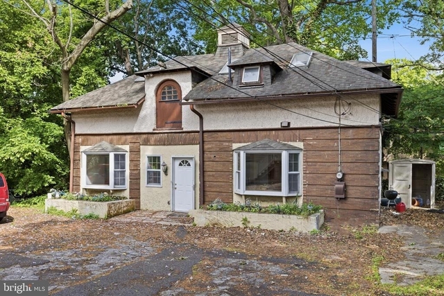 5939 Drexel Road - Photo 1