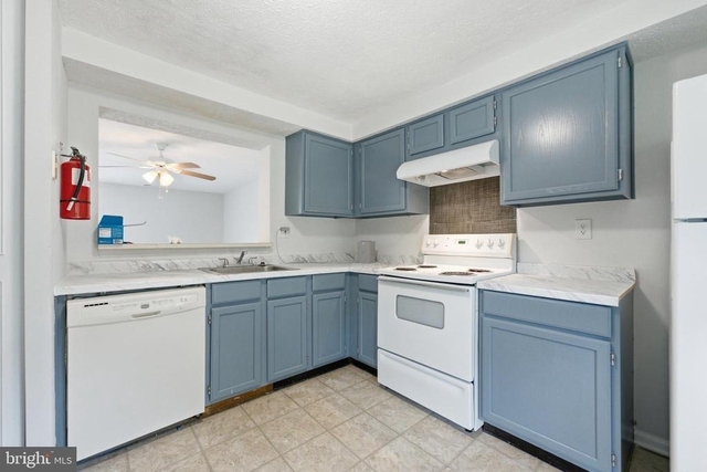 217 Vista Court - Photo 1