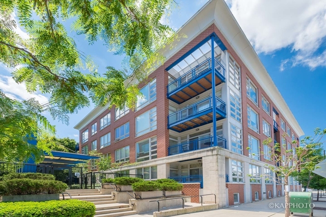 1151 W Washington Boulevard - Photo 1