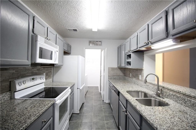 204 Warm Springs Circle - Photo 1