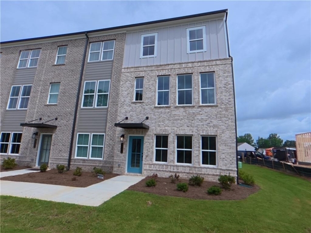 2929 Beaconwood Court - Photo 1