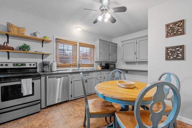 989 Union - Photo 1