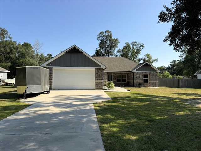 162 County Road 2221 - Photo 1