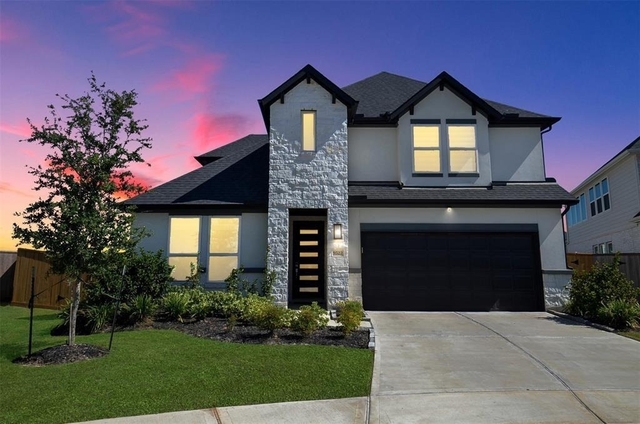 9522 Rialto Creek Drive - Photo 1
