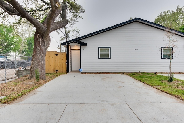 2702 Reid Street - Photo 1