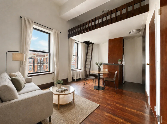 24 West 125th Street - Photo 1