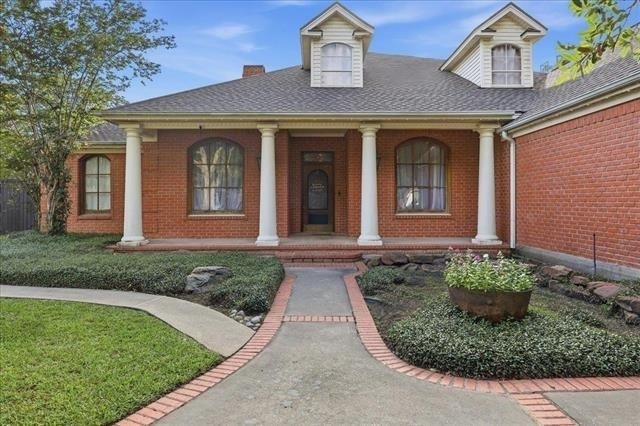 108 Wade - Photo 1