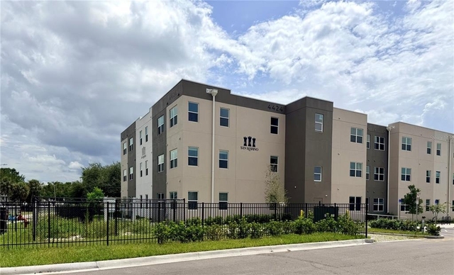 4424 S Texas Avenue - Photo 1