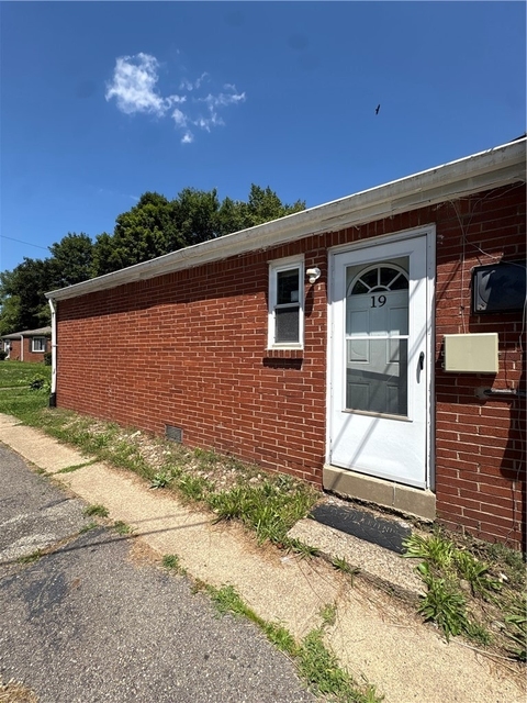 1 Penn Ridge Ct - Photo 1