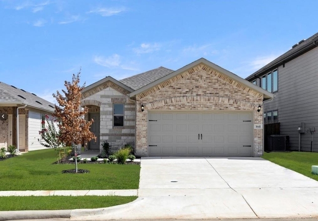 1641 Meadow Crest Drive - Photo 1
