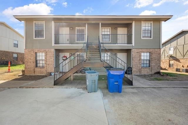606 Kings Way Drive - Photo 1
