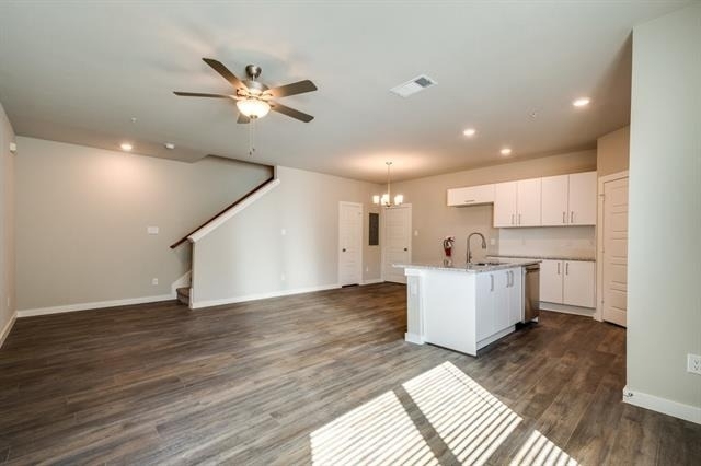 700 Fallow Drive - Photo 1