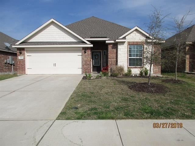 1829 Olive Lane - Photo 1