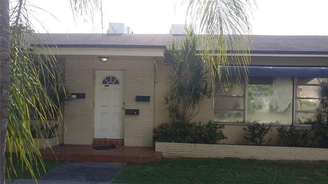 1201 S 19th Avenue - Photo 1
