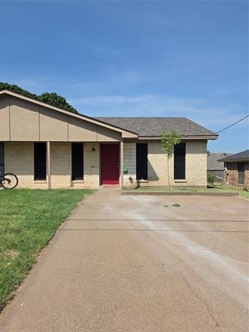 1014 Harbor Lakes Drive - Photo 1