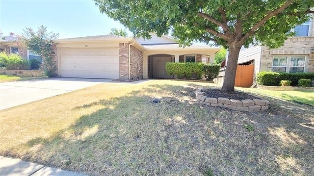 2717 Morningside Drive - Photo 1