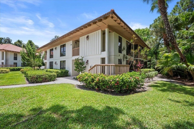 221 Brackenwood Terrace - Photo 1