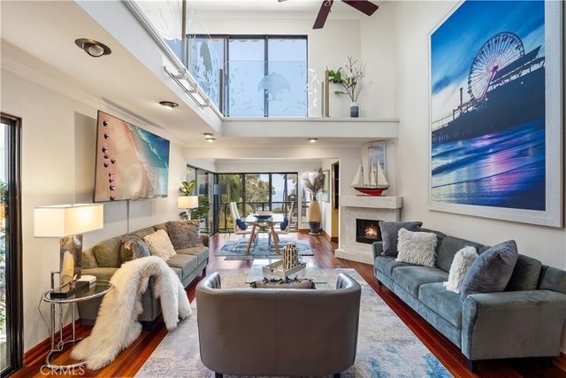 833 Ocean Avenue - Photo 1