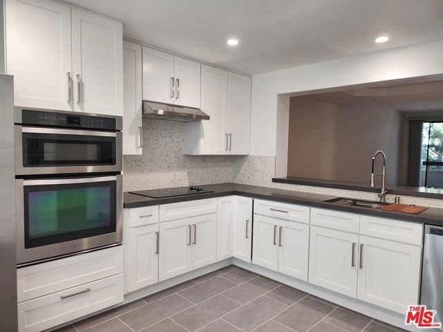 2122 Century Park Lane - Photo 1