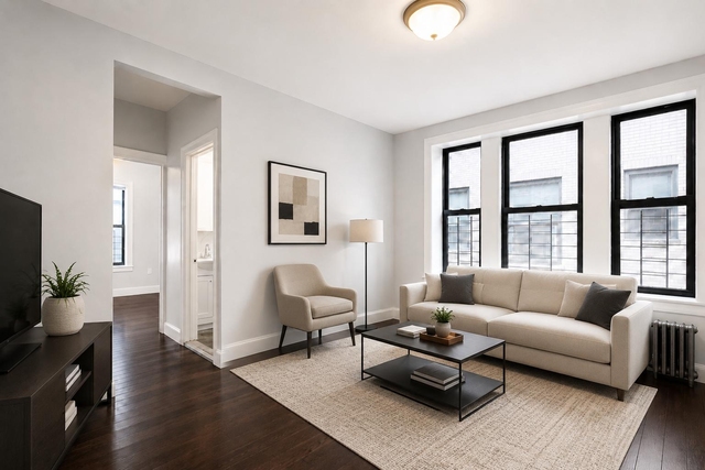 87 Post Avenue - Photo 1