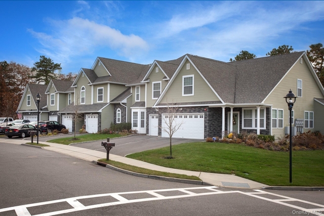 37 Oak Ridge Circle - Photo 1