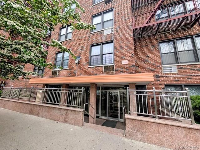 170-06 88th Avenue - Photo 1