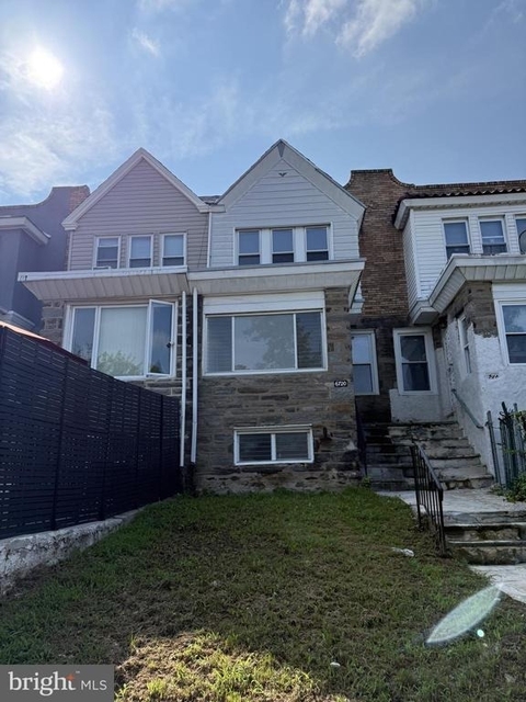 6720 Trinity Street - Photo 1