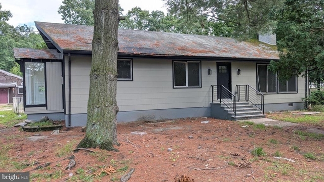 555 Bilper Avenue - Photo 1