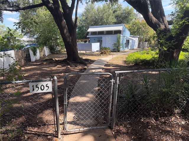 1505 Robert Weaver Ave Ave - Photo 1