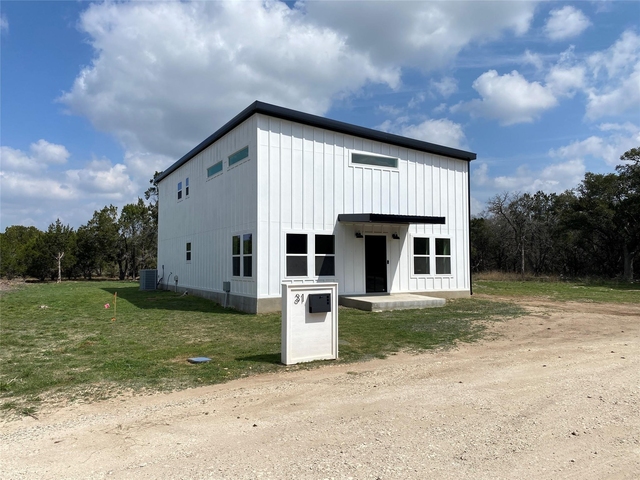 31 Heathrow Ln - Photo 1