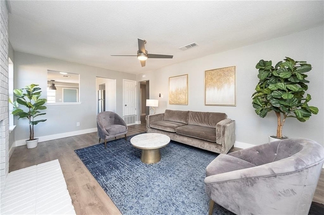 7401 Tumbleweed Dr - Photo 1