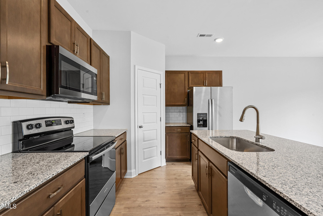 332 W Saltgrass Lane - Photo 1