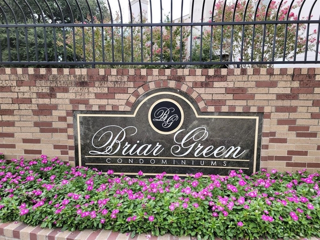 7950 N Stadium Drive - Photo 1