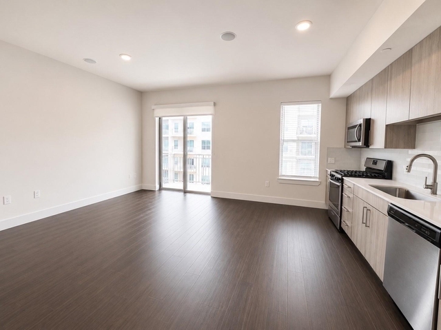 3120 Smith Street - Photo 1