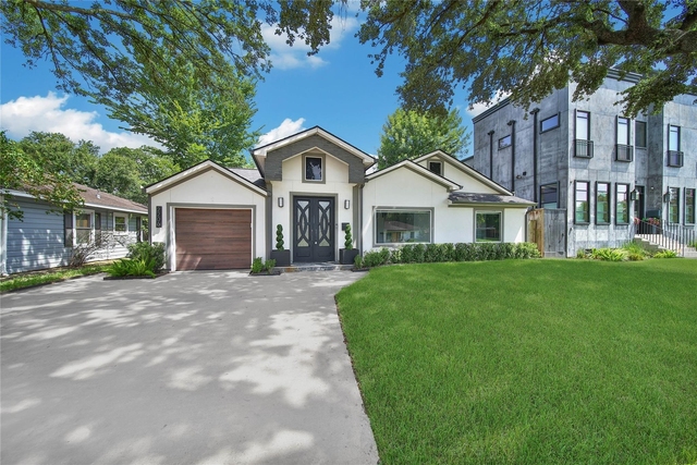 2206 Saxon Drive - Photo 1