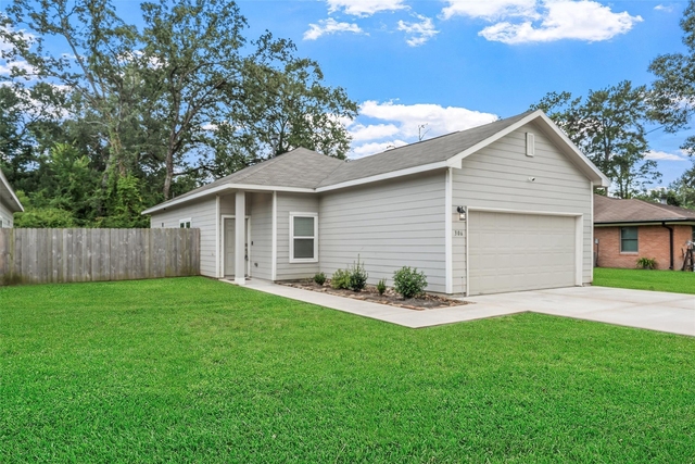 306 Helen Street - Photo 1