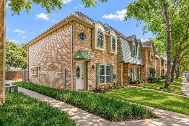 11002 Hammerly Boulevard - Photo 1