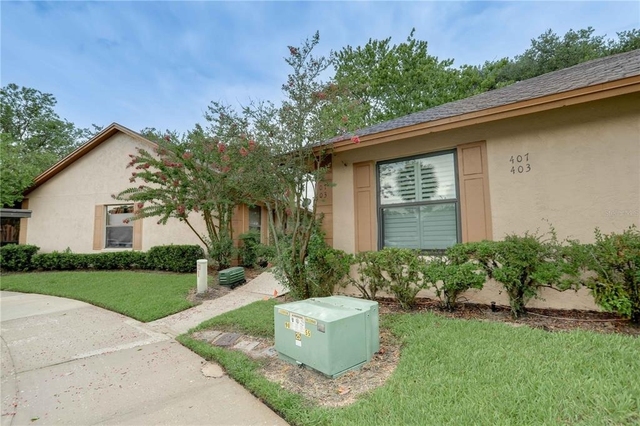 407 Douglas Way - Photo 1