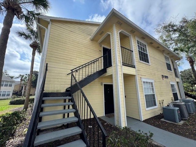 1057 S Hiawassee Road - Photo 1