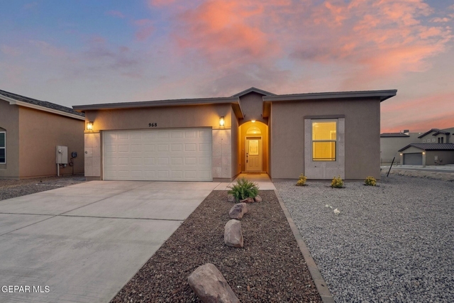 968 Gulf Streams Avenue - Photo 1