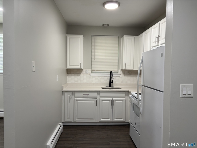 270 High Street - Photo 1