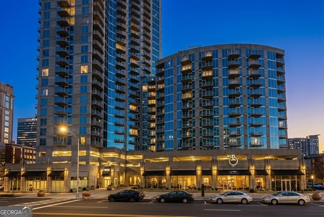 400 W Peachtree Street Nw - Photo 1