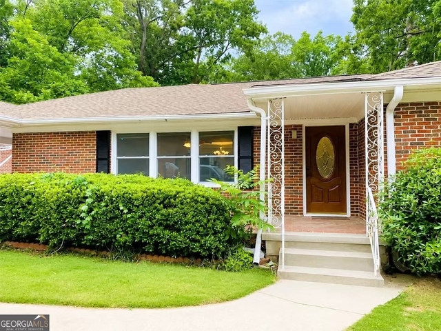 1393 Scott Boulevard - Photo 1