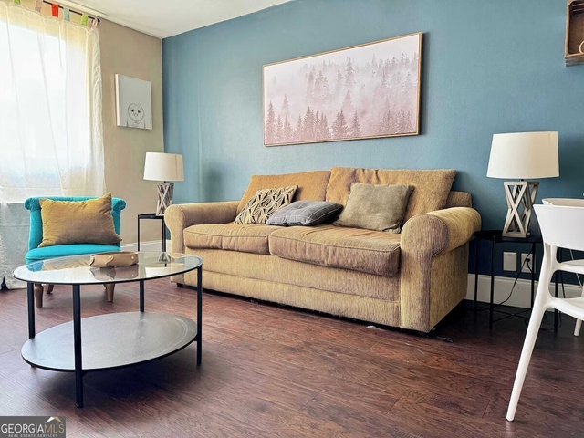 215 Piedmont Avenue Ne - Photo 1