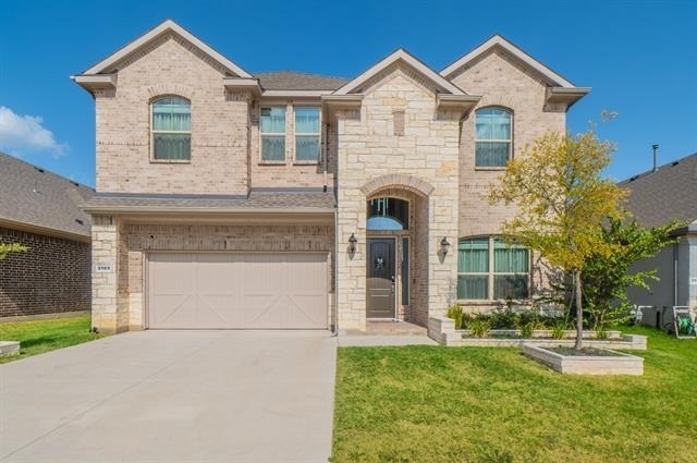 3105 Lionsgate Drive - Photo 1