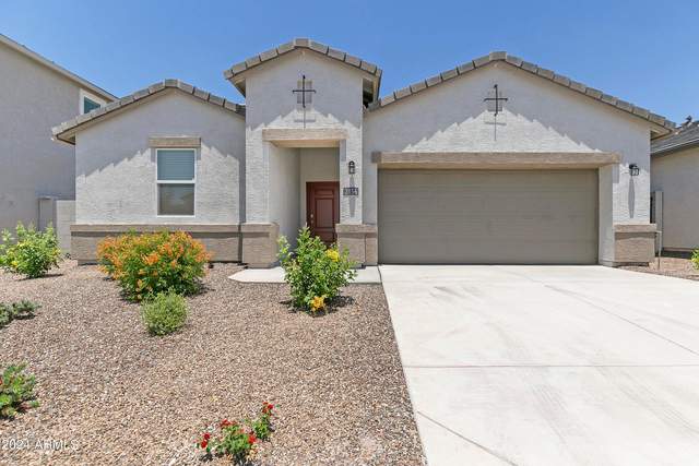 2856 W Seaver Avenue - Photo 1