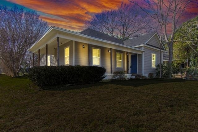 1200 N 4th Street - Photo 1