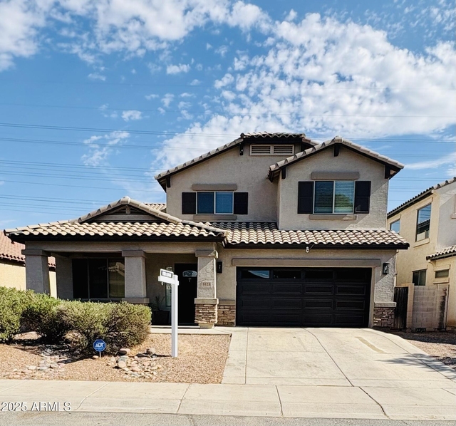 9123 W Heber Road - Photo 1