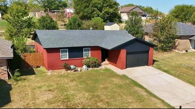 603 W Seminole Drive - Photo 1