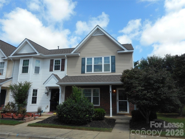 322 Deep Water Lane - Photo 1